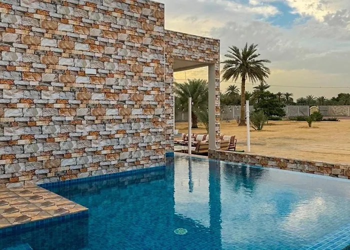 Luxury Farmhouse Near Yas Island With Swimming Pool, Bbq Area & Majlis